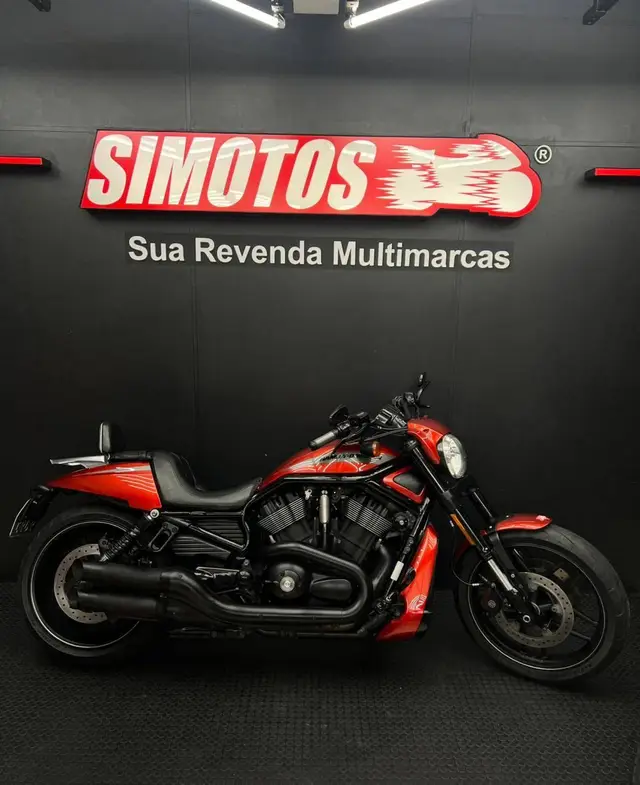 Moto Harley-Davidson V Rod Custom 2014 Night Rod Special