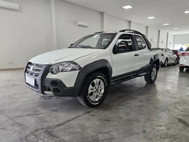 Carro Fiat Strada 2012 Adventure 1.8 16V (Flex) (Cabine Dupla)