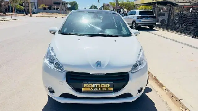 Carro Peugeot 208 2015 Active 1.5 8V (Flex)