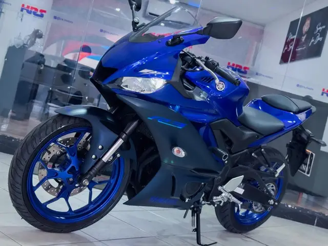 Moto Yamaha YZF R3 2024 ABS