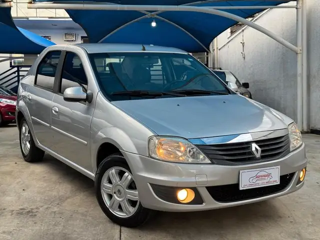 Carro Renault Logan 2011 Expression 1.6 8V Hi-Torque (flex)