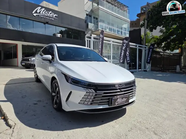 Carro BYD King 2025 DM-i GL