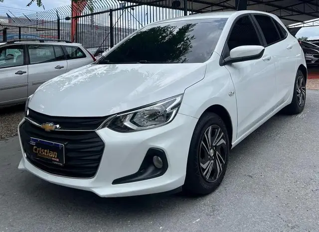 Carro Chevrolet Onix 2024 1.0