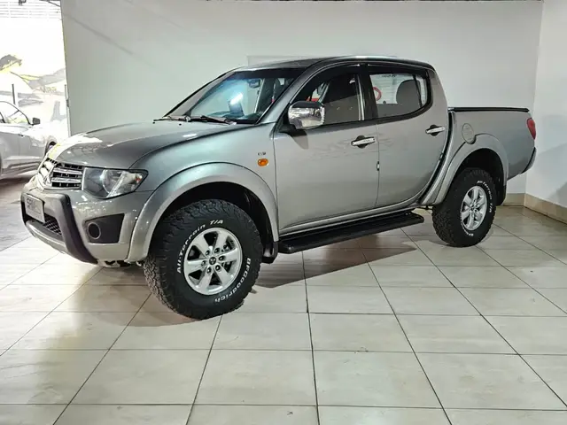Carro Mitsubishi L200 Triton Sport 2015 2.4 HLS (Flex)