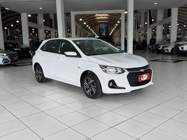 Carro Chevrolet Onix 2025 LT 1.0