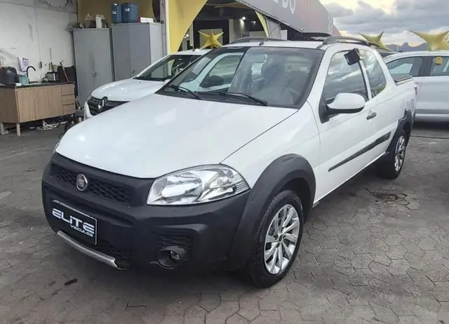 Carro Fiat Strada 2015 Working 1.4 (Flex) (Cabine Dupla)