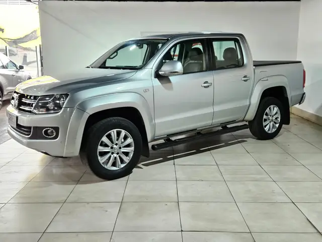 Carro Volkswagen Amarok 2016 2.0 CD 4x4 TDi Highline (Aut)
