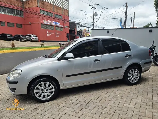 Carro Volkswagen Polo Sedan 2008 1.6 8V (Flex)