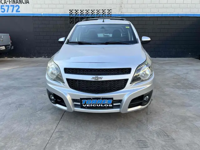 Carro Chevrolet Montana 2013 Sport 1.4 (Flex)