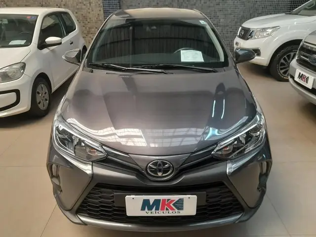 Carro Toyota Yaris Sedan 2023 XS 1.5 (Flex) (Aut)