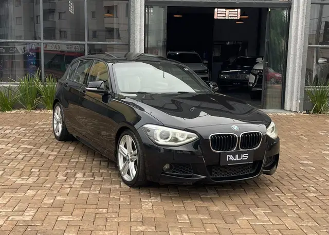 Carro BMW 125i 2014 125i M Sport
