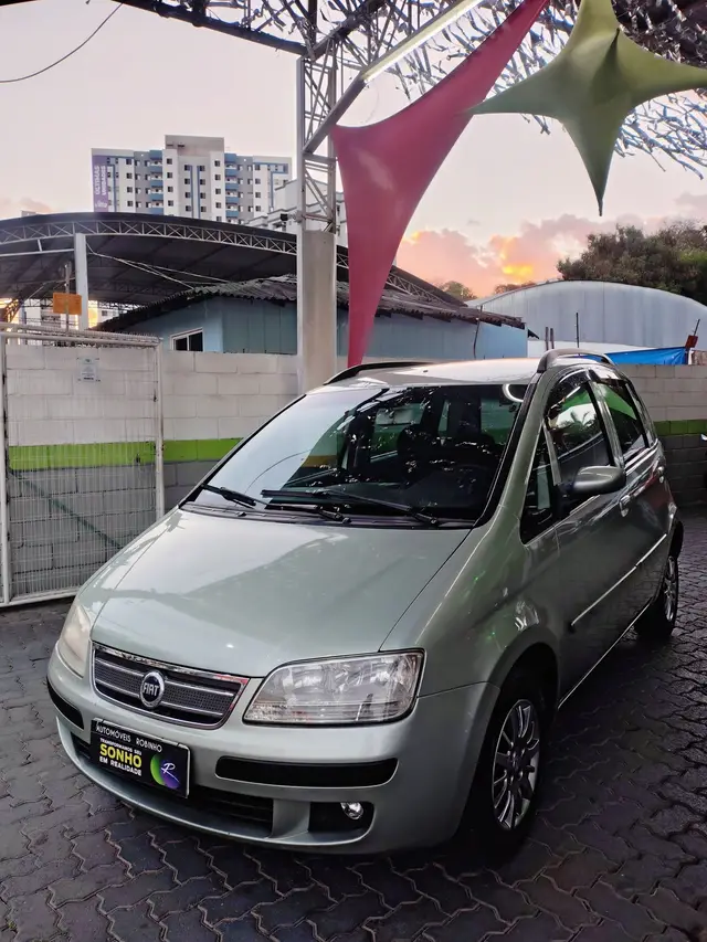 Carro Fiat Idea 2006 ELX 1.4 (Flex)