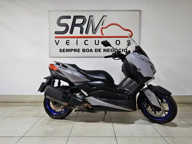 Moto Yamaha XMax 2022 250 (ABS)