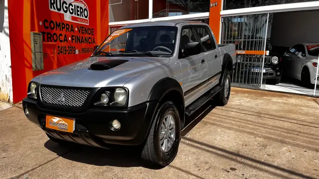 Carro Mitsubishi L200 Triton Outdoor 2008 L 200 Outdoor HPE 4x4 2.5 (cab. dupla)