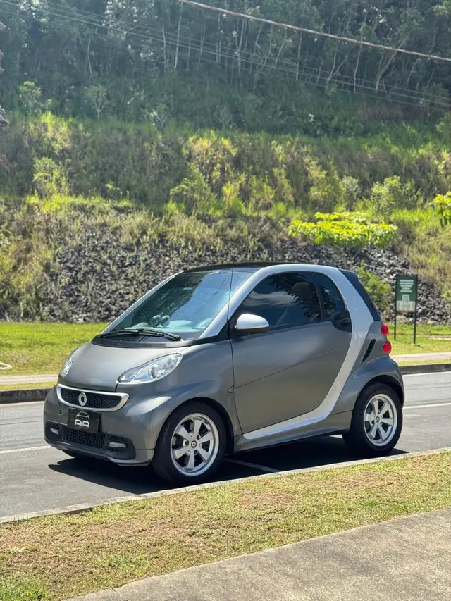 Carro Smart Fortwo Coupe 2015 fortwo 1.0 Turbo Coupé