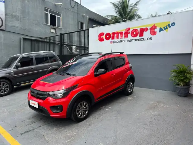Carro Fiat Mobi 2023 Trekking 1.0 (Flex)