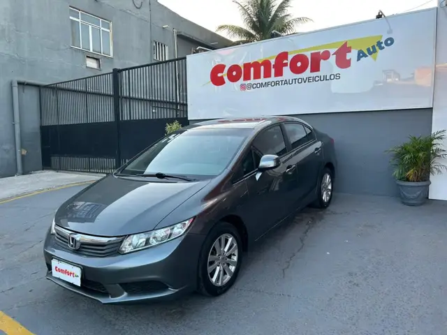 Carro Honda Civic 2014 New  LXS 1.8 16V i-VTEC (Flex)