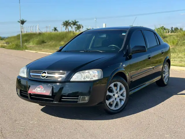 Carro Chevrolet Astra Hatch 2010 Advantage 2.0 (Flex)