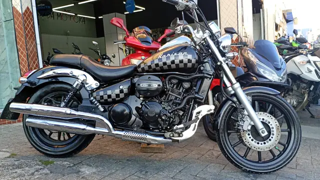 Moto Dafra Horizon 2014 250