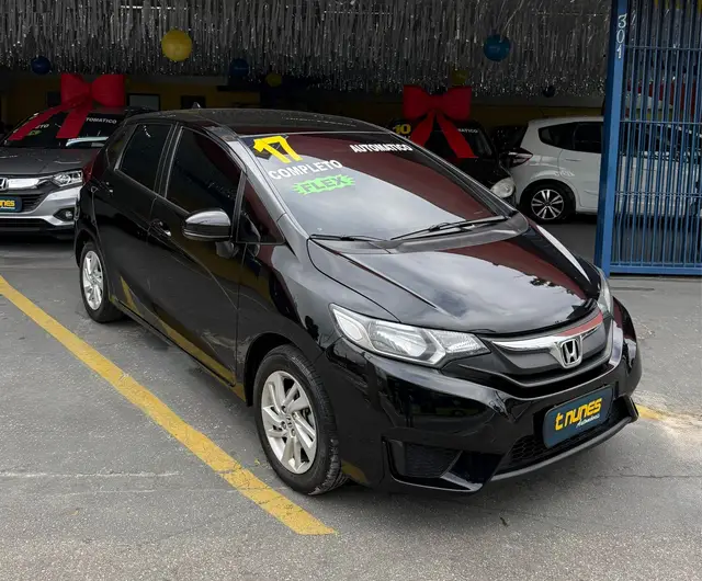 Carro Honda Fit 2017 1.5 16v LX CVT (Flex)