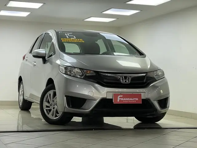 Carro Honda Fit 2015 1.5 16v LX CVT (Flex)