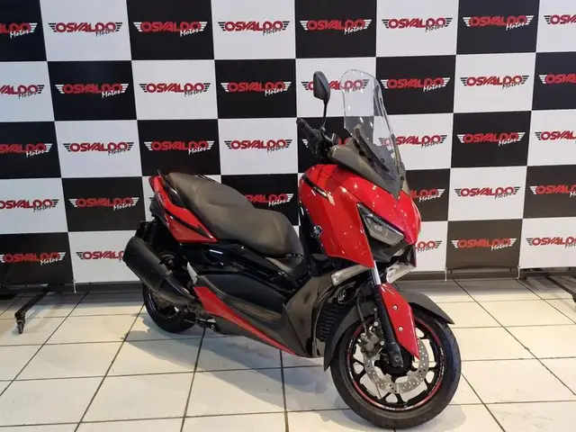 Moto Yamaha XMax 2024 ABS