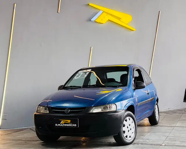 Carro Chevrolet Celta 2001 1.0