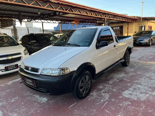 Carro Fiat Strada 2005 Fire 1.3 8V