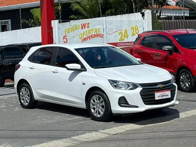 Carro Chevrolet Onix 2023 1.0