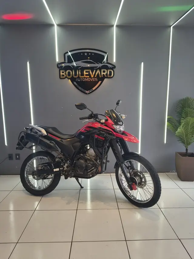Moto Yamaha XTZ 250 Lander 2023 ABS