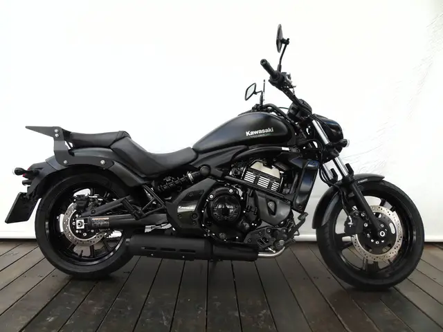 Moto Kawasaki Vulcan 2023 S 650
