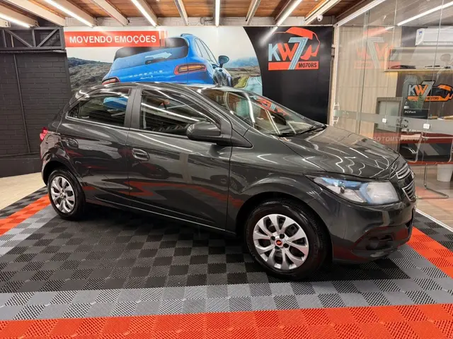 Carro Chevrolet Onix 2016 1.4 LT SPE/4