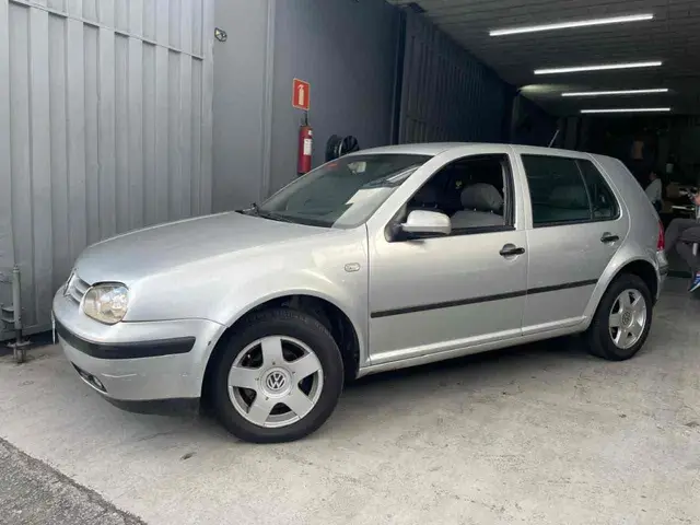Carro Volkswagen Golf 2001 1.6 MI