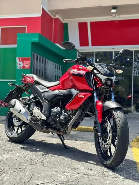 Moto Yamaha Fazer FZ15 2023 ABS