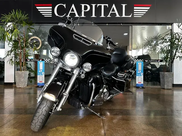 Moto Harley-Davidson Electra Glide 2016 ELECTRA GLIDE ULTRA LIMITED FLHTK