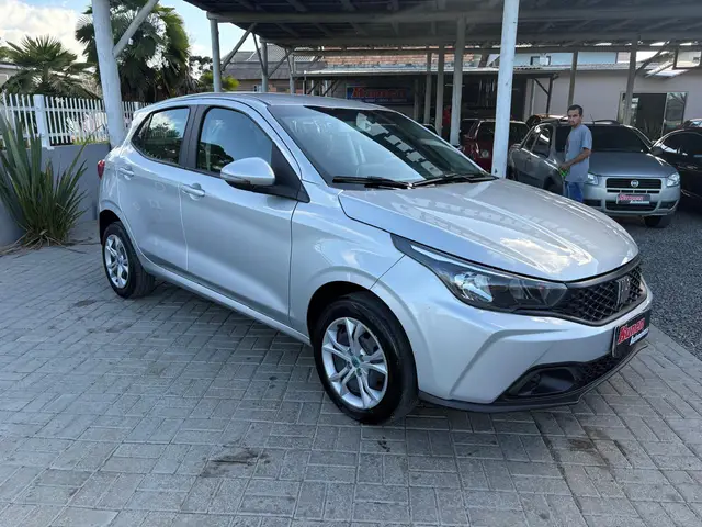 Carro Fiat Argo 2025 Drive 1.0