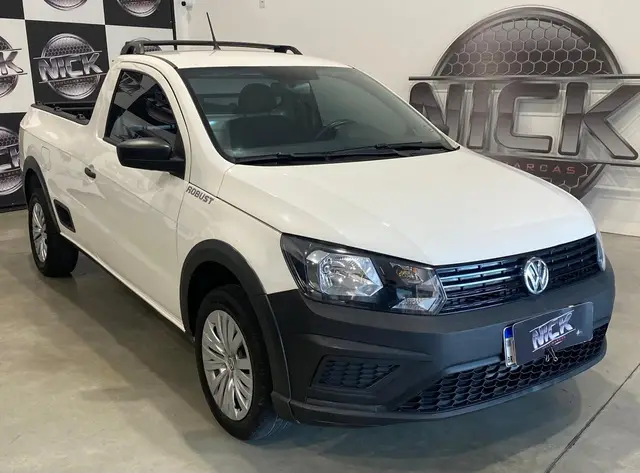 Carro Volkswagen Saveiro 2023 Robust 1.6 CS MPI