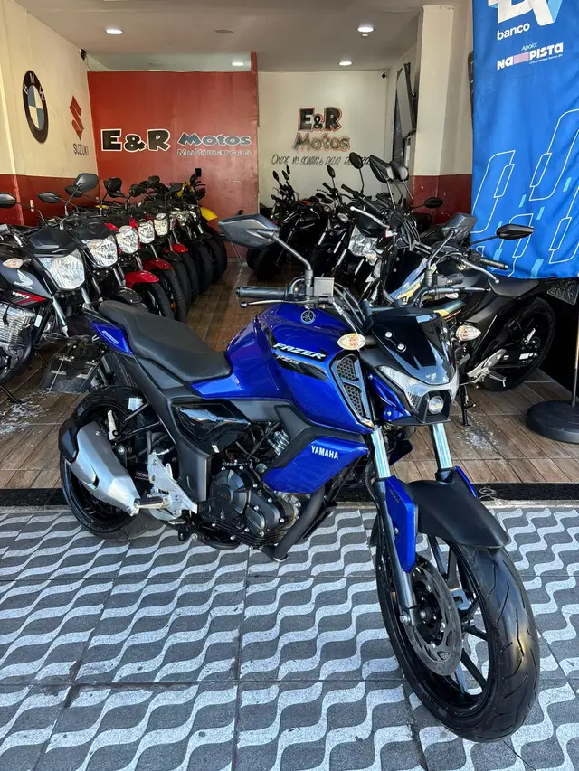 Moto Yamaha Fazer FZ15 2024 ABS