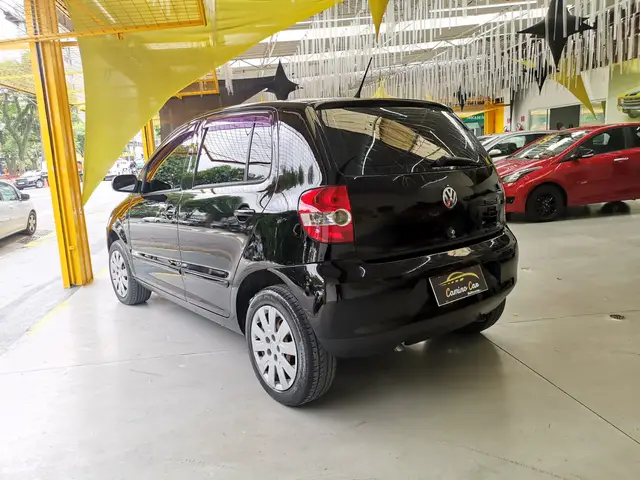 Carro Volkswagen Fox 2009 Plus 1.6 8V (Flex)