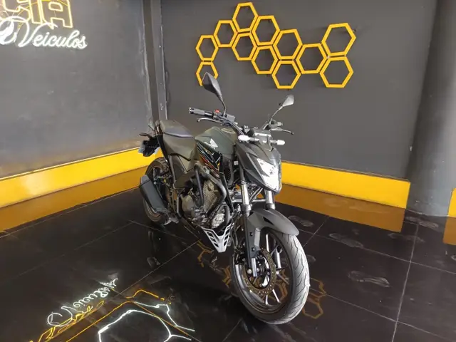 Moto Honda CB 300F Twister 2025 (ABS)