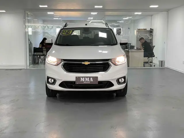Carro Chevrolet Spin 2024 Premier 1.8 (Aut.)