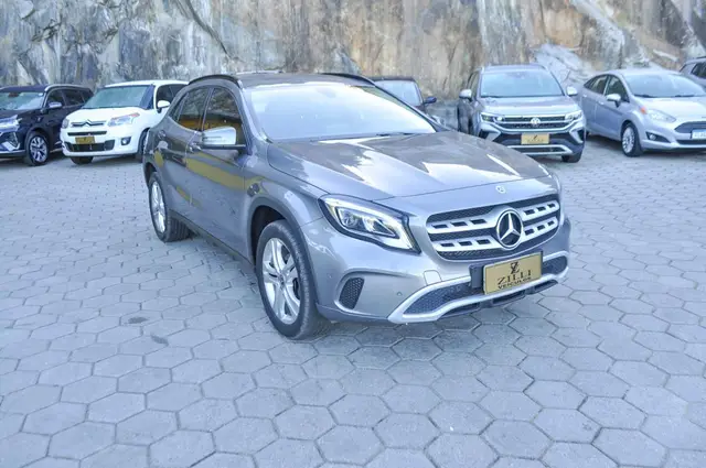 Carro Mercedes-Benz GLA 200 2020 Style 1.6 Turbo (Aut)