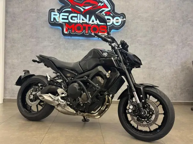 Moto Yamaha MT-09  2024 ABS
