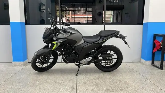 Moto Yamaha Fazer FZ25 2024 Flex