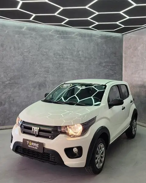 Carro Fiat Mobi 2025 Like 1.0