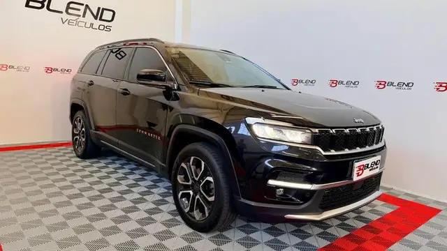 Carro Jeep Commander 2023 Limited 1.3 T270