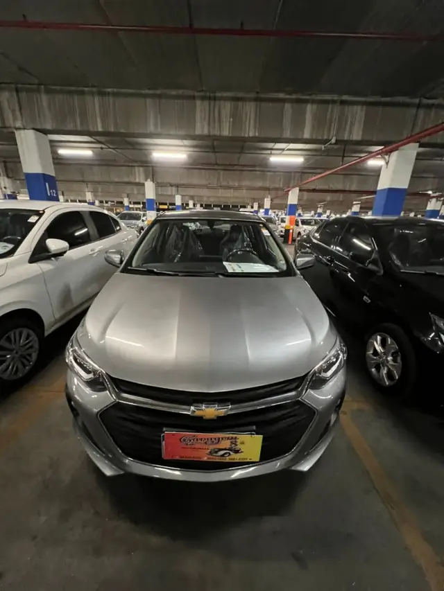 Carro Chevrolet Onix 2024 LT 1.0