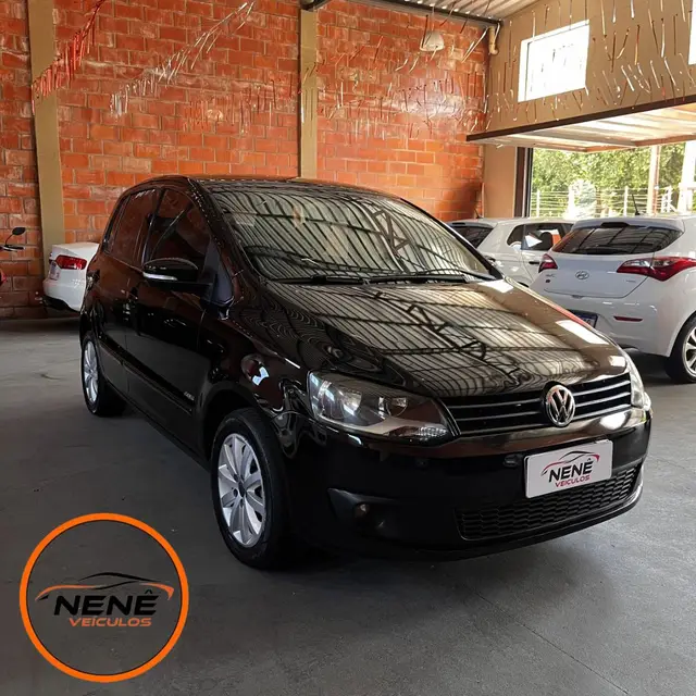 Carro Volkswagen Fox 2010 Prime 1.6 8V (Flex)