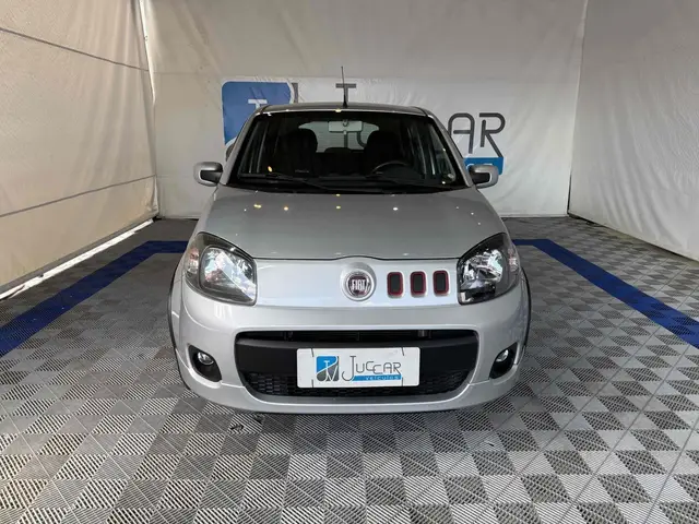 Carro Fiat Uno 2013 Sporting 1.4 8V (Flex) 4p