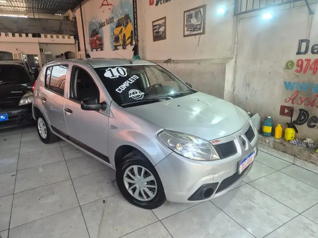 Carro Renault Sandero 2010 Authentique 1.0